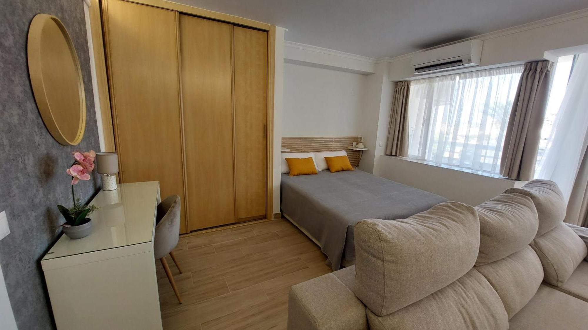 Apartamento Blonzu Camboya Torremolinos Exterior foto